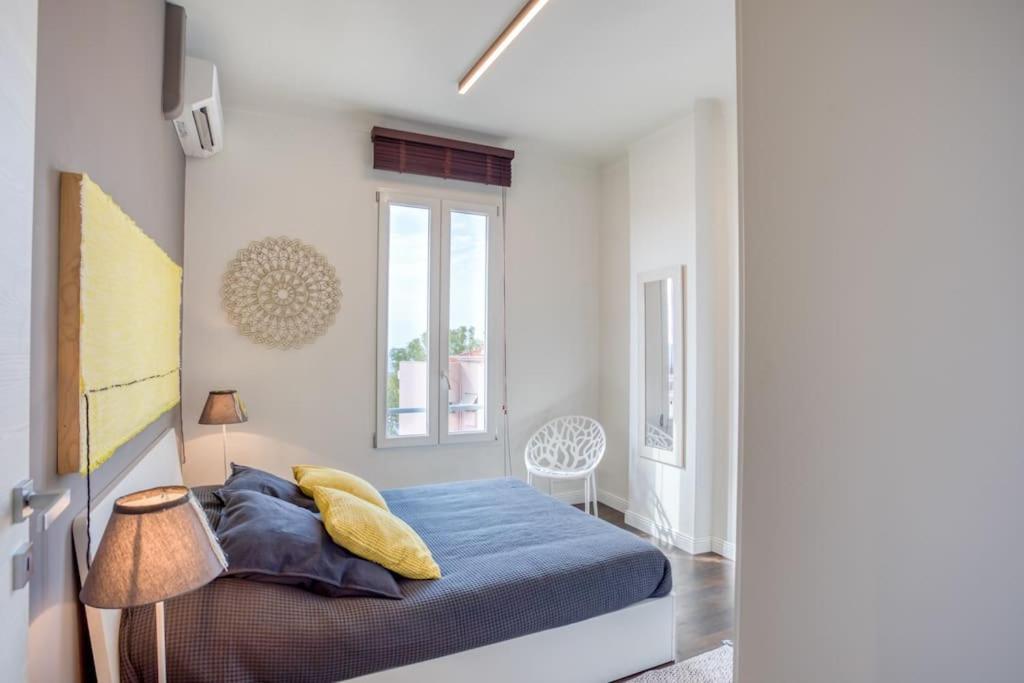 #24 Marie-Claire Suite Sea View/Balcony/Ac/5Min Port Villefranche-sur-Mer Extérieur photo