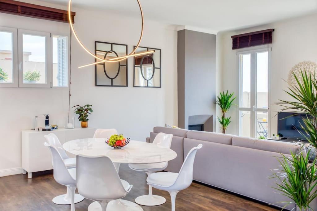 #24 Marie-Claire Suite Sea View/Balcony/Ac/5Min Port Villefranche-sur-Mer Extérieur photo