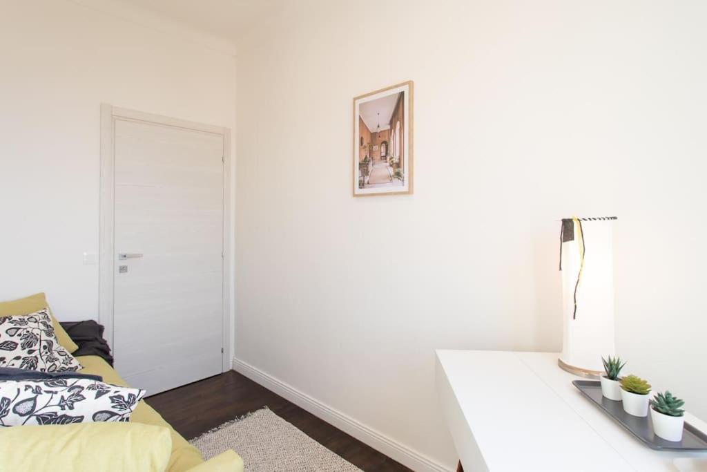 #24 Marie-Claire Suite Sea View/Balcony/Ac/5Min Port Villefranche-sur-Mer Extérieur photo